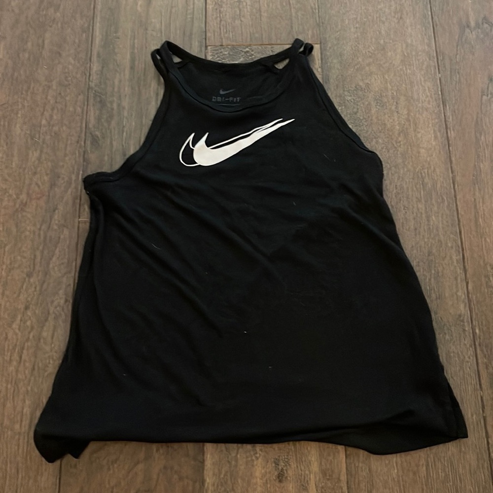 Nike Girls S tank